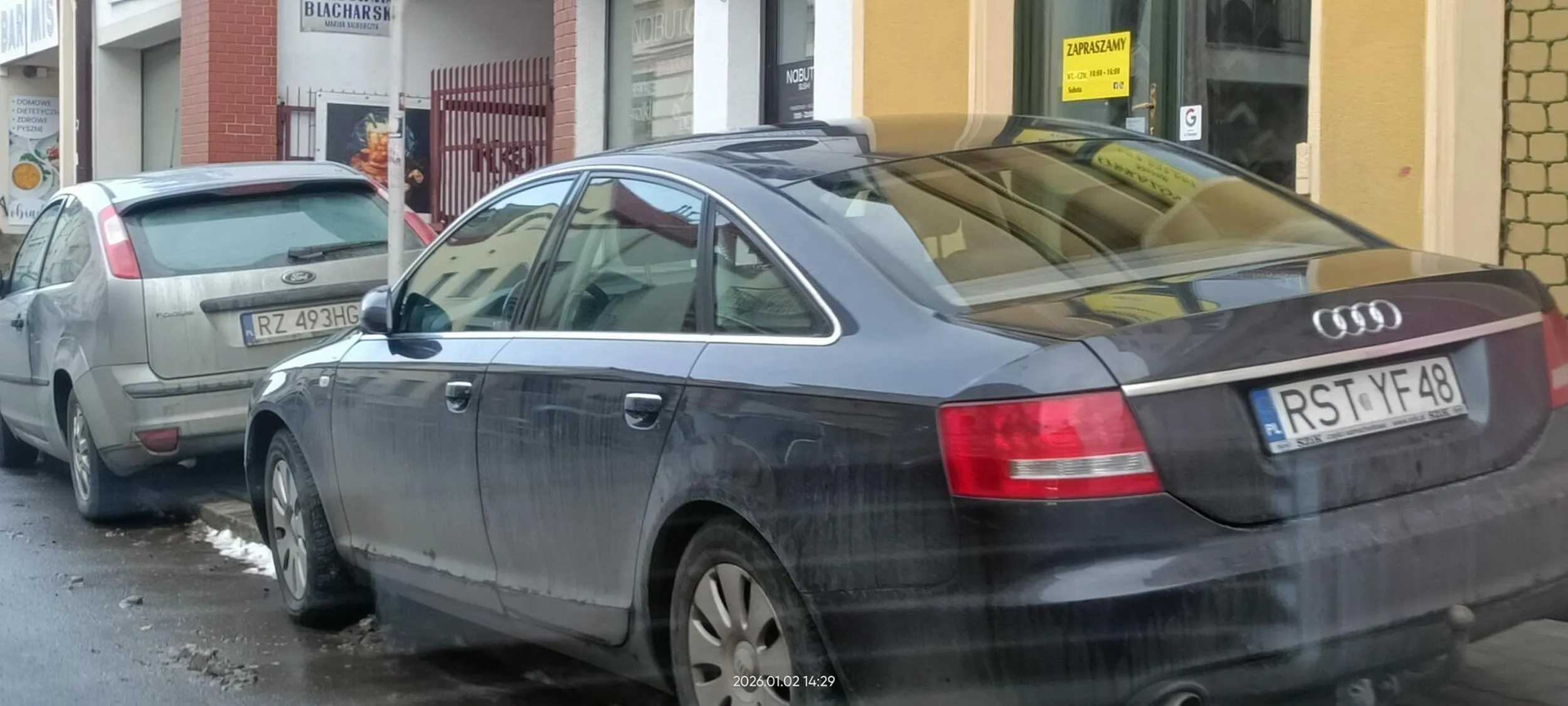 Święta krowa chodnikowa