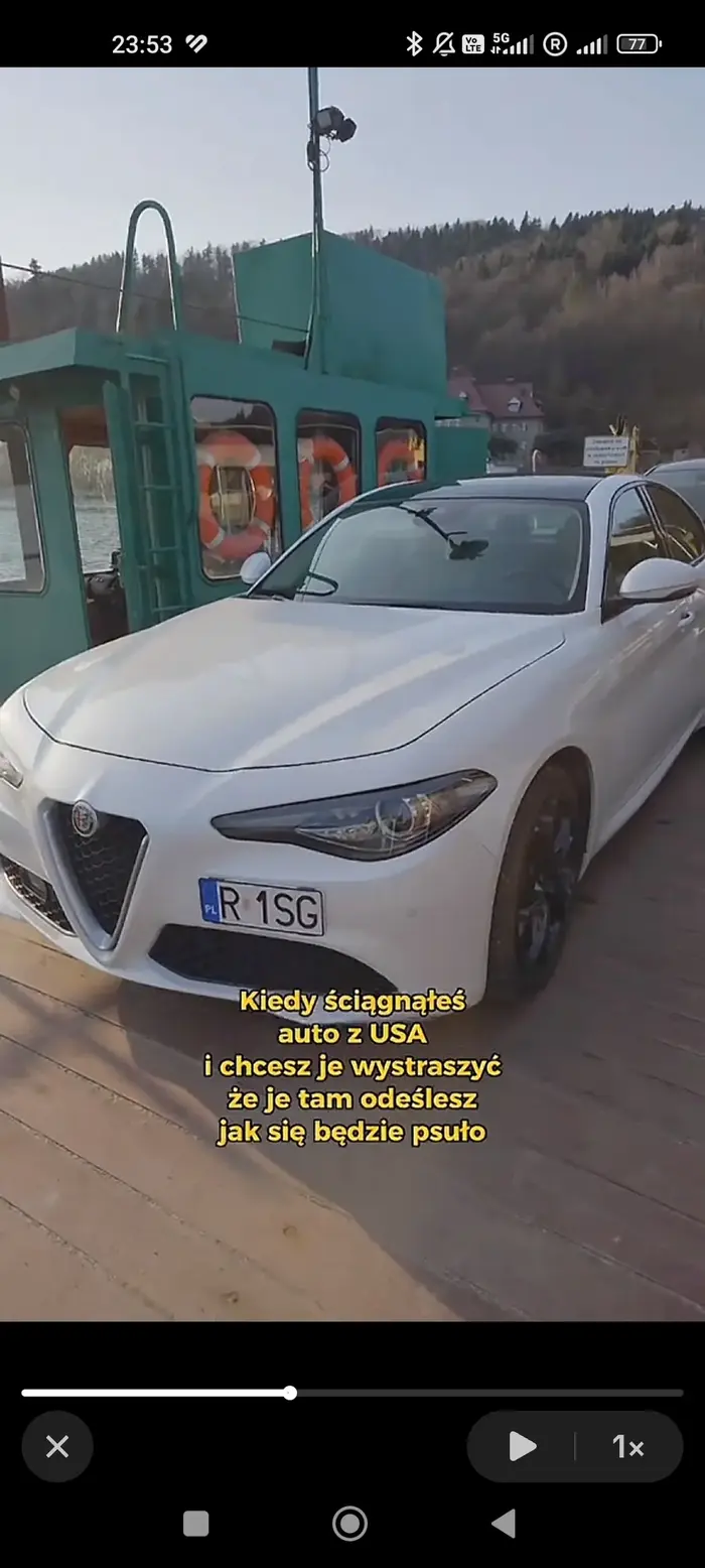 Zwykle tablice wejdą na przód i tył a śmieć zamontował małe tablice . Oszukując we wniosku.