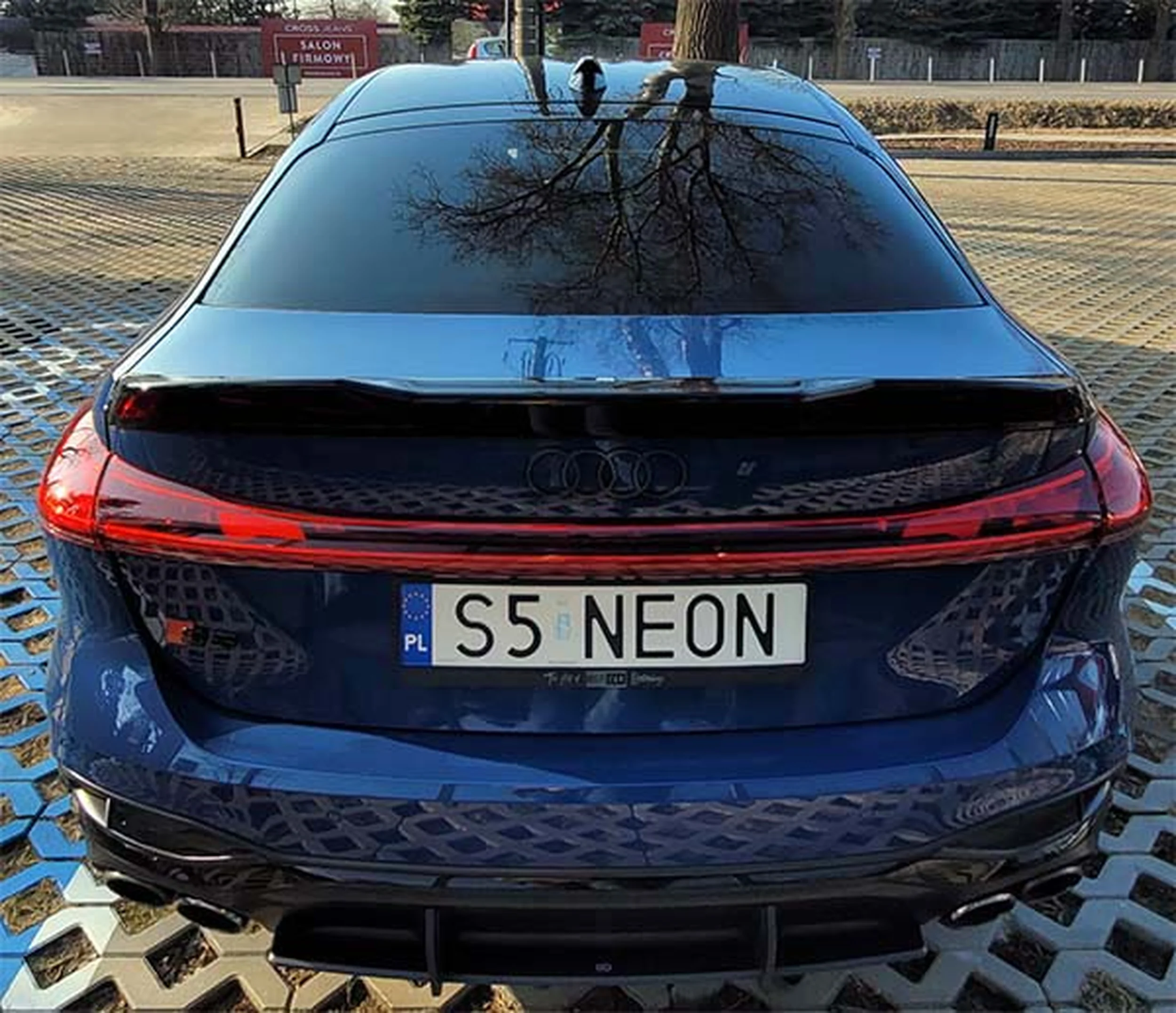 Fajny numer, blacha S5 NEON
