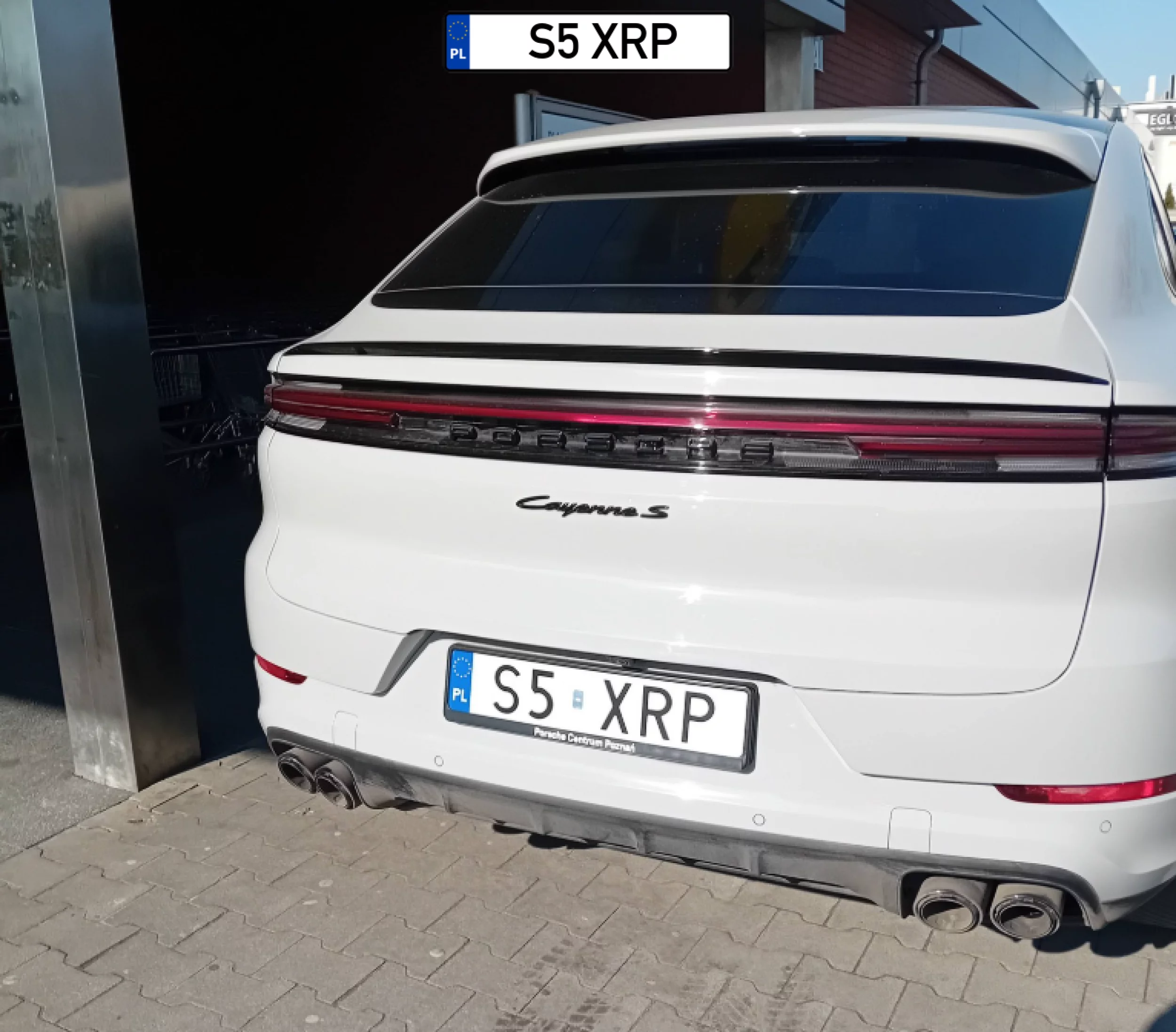 Nie wiedziałem ze Lidl ma DRIVE THRU. Muszę spróbować czy co można zamówić.