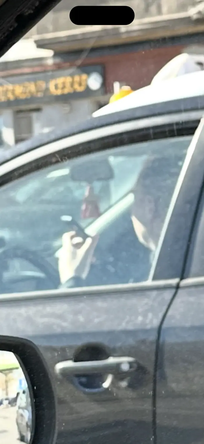 Oj uważaj bo pały ci mandat dadzą