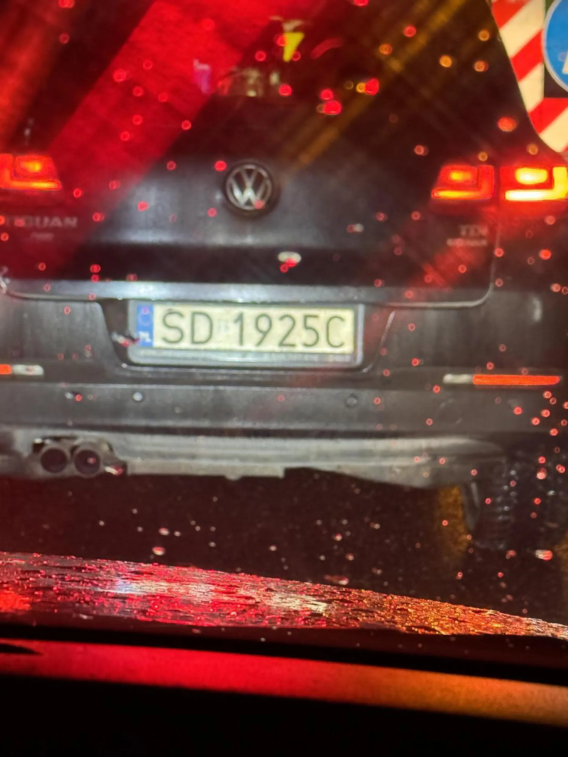 Cham, który nie wie jak działa jazda na zygzak