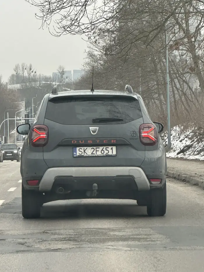 Wymuszenie pierwszeństwa na skrzyżowaniu co doprowadziło do hamowania do zera, burak nawet nie przeprosił