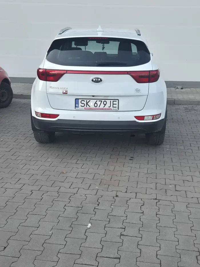 Naucz się parkować paniusiu albo won na autobus.