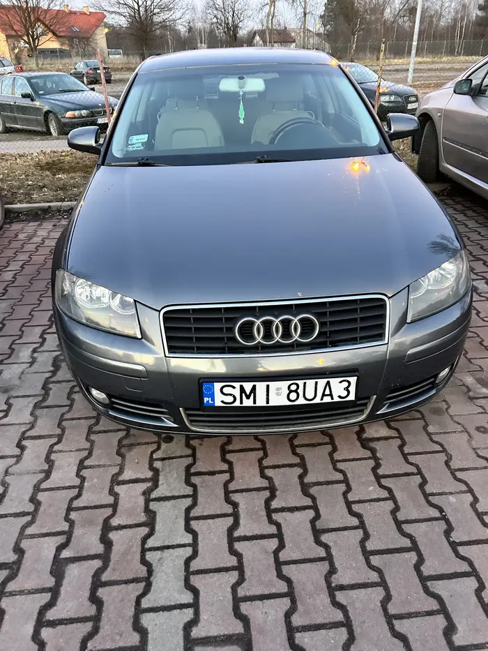 Siedzi na dupie jak nienormalny