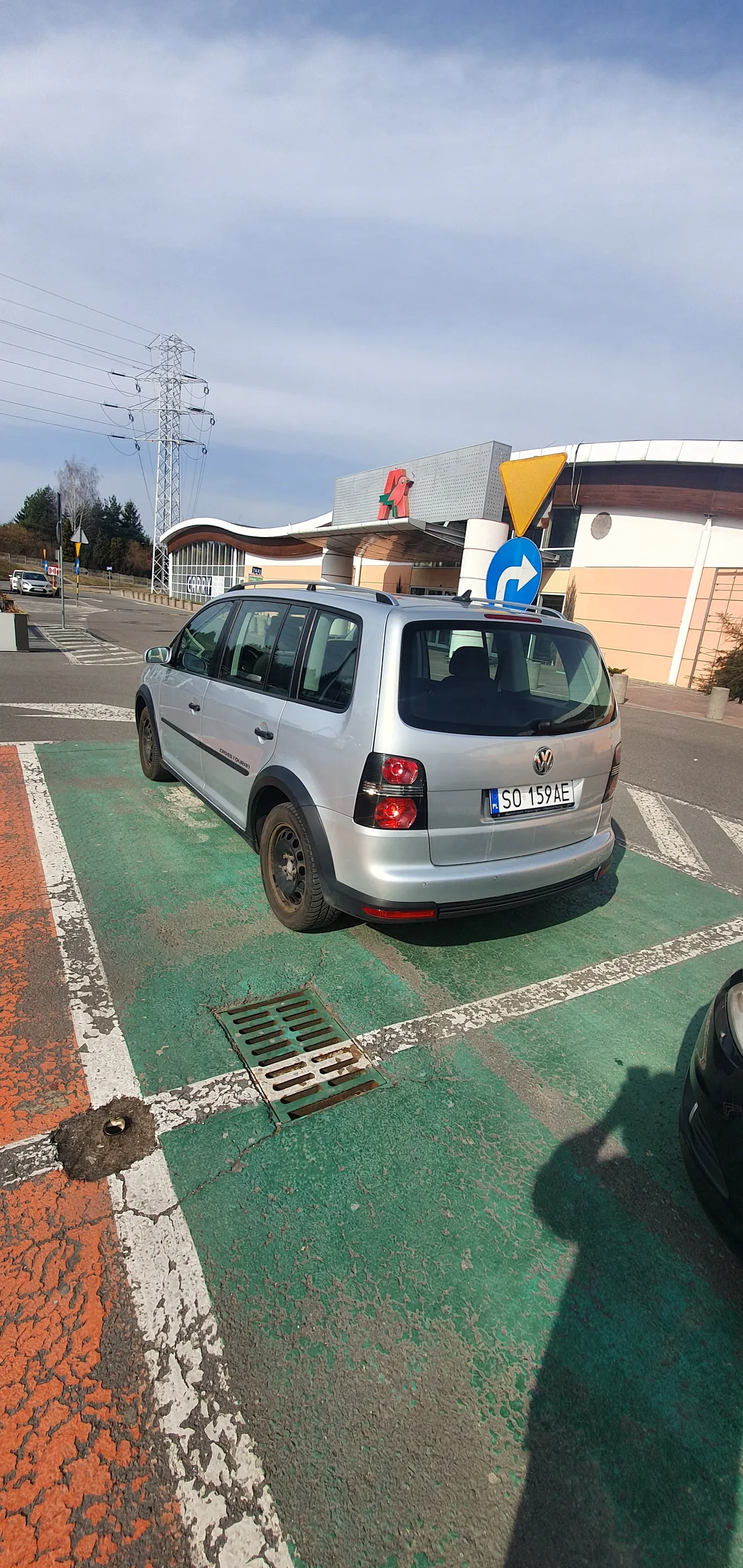 Bycie grubym i starym nie upoważnia do stawania na miejscu dla rodziców z małymi dziećmi  puste łby