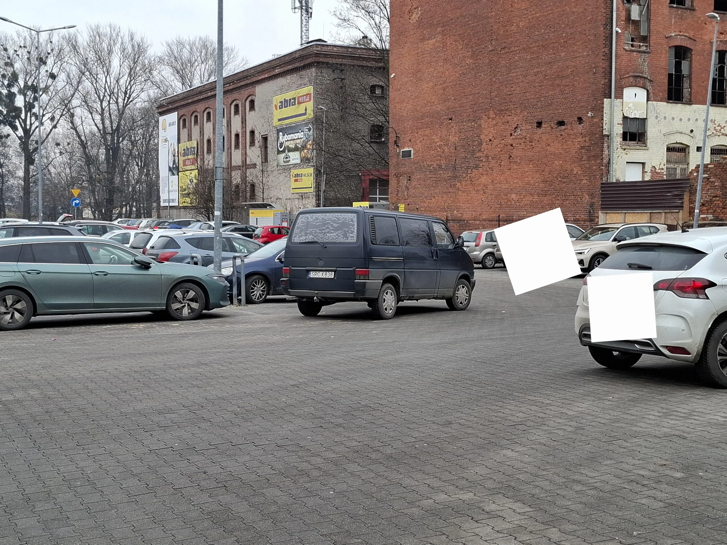 Nieprawidłowe parkowanie