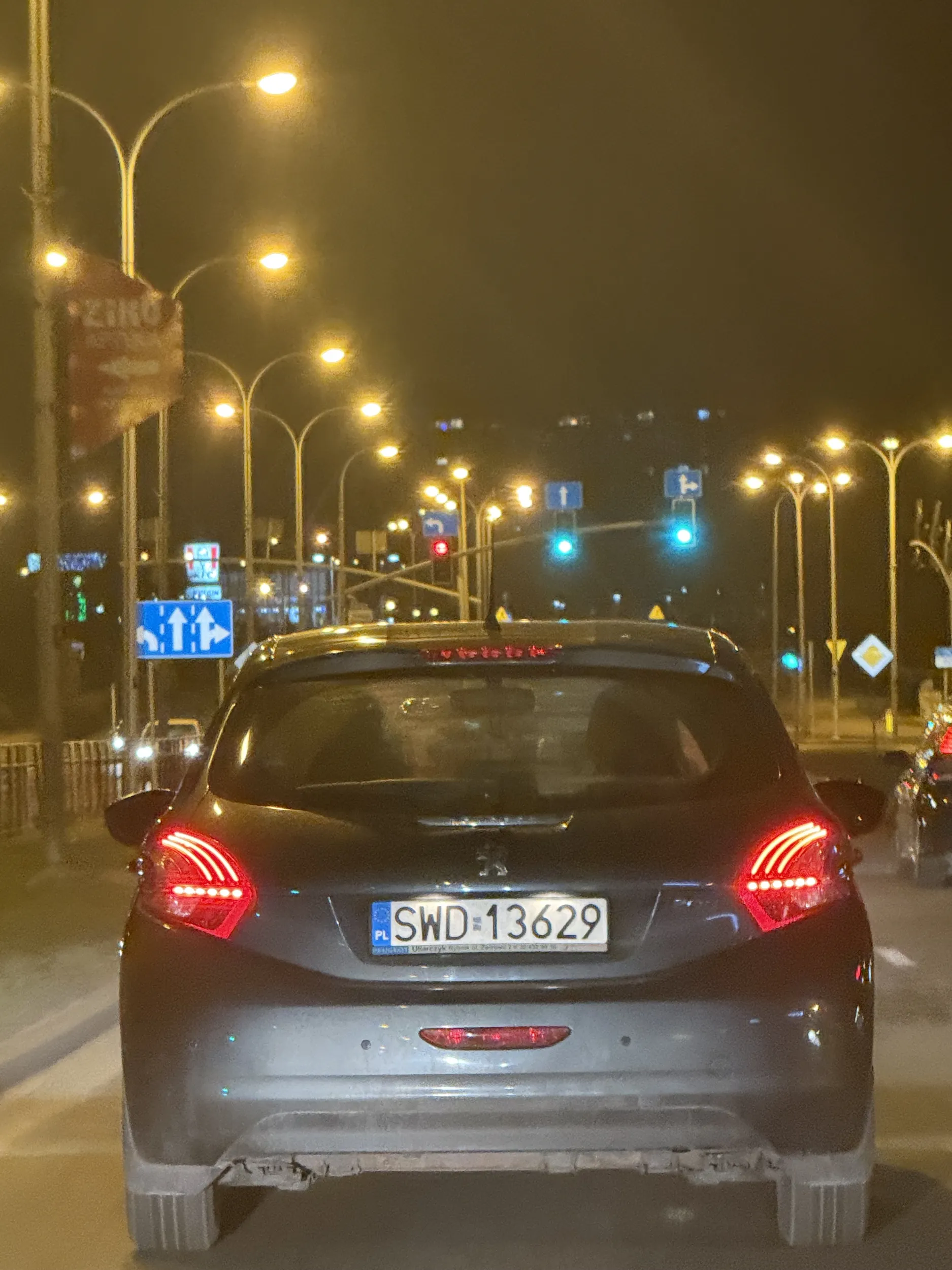 Wpie*dała się pod maskę tym szrotem