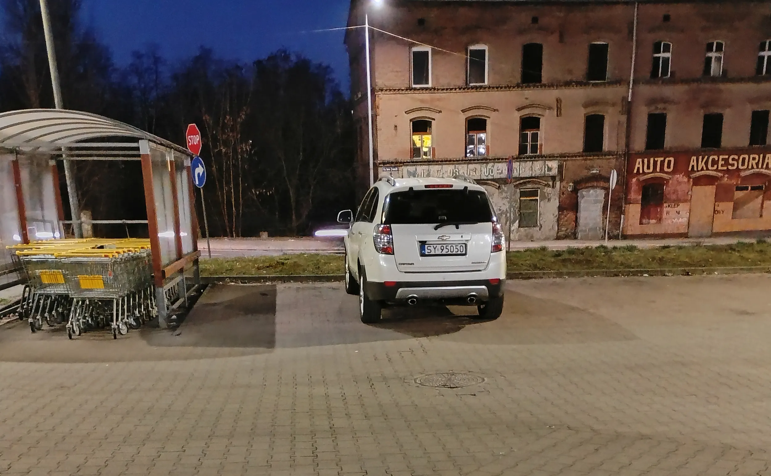 samolub zajmuje dwa miejsca