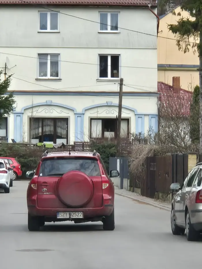 Strasznie ograniczony intelektualnie kierowca