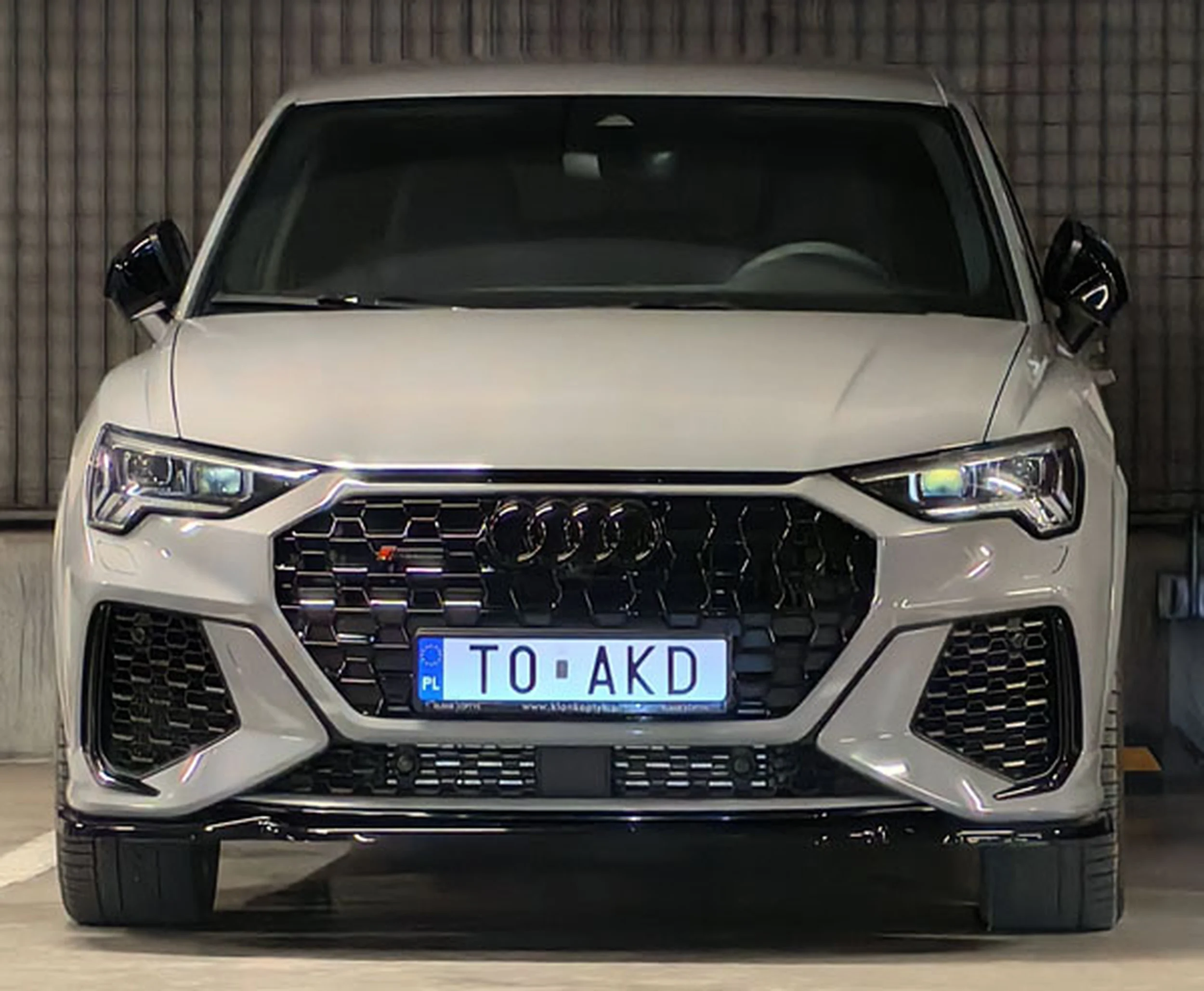 Fajny numer, blacha T0 AKD