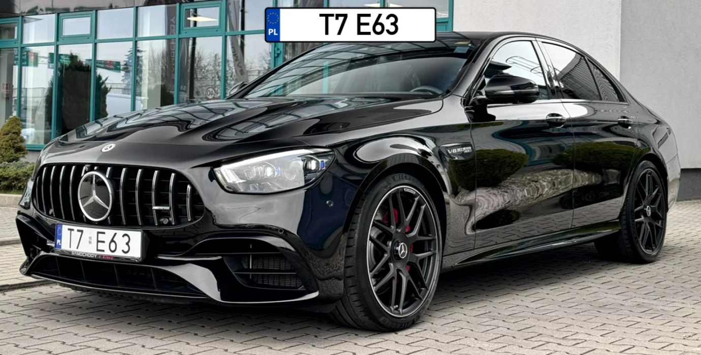 Mercedes Benz E63SAMG 4.0 V8 Biturbo 612 KM