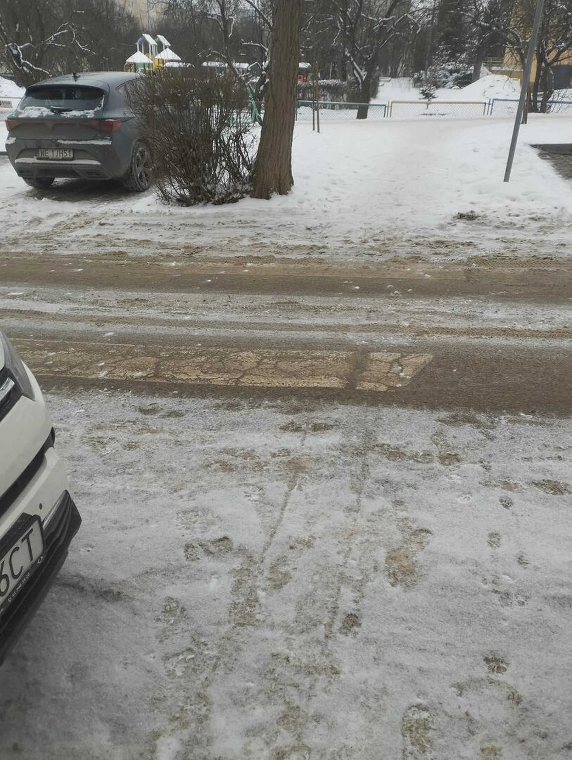 tu nie wolno parkowac?