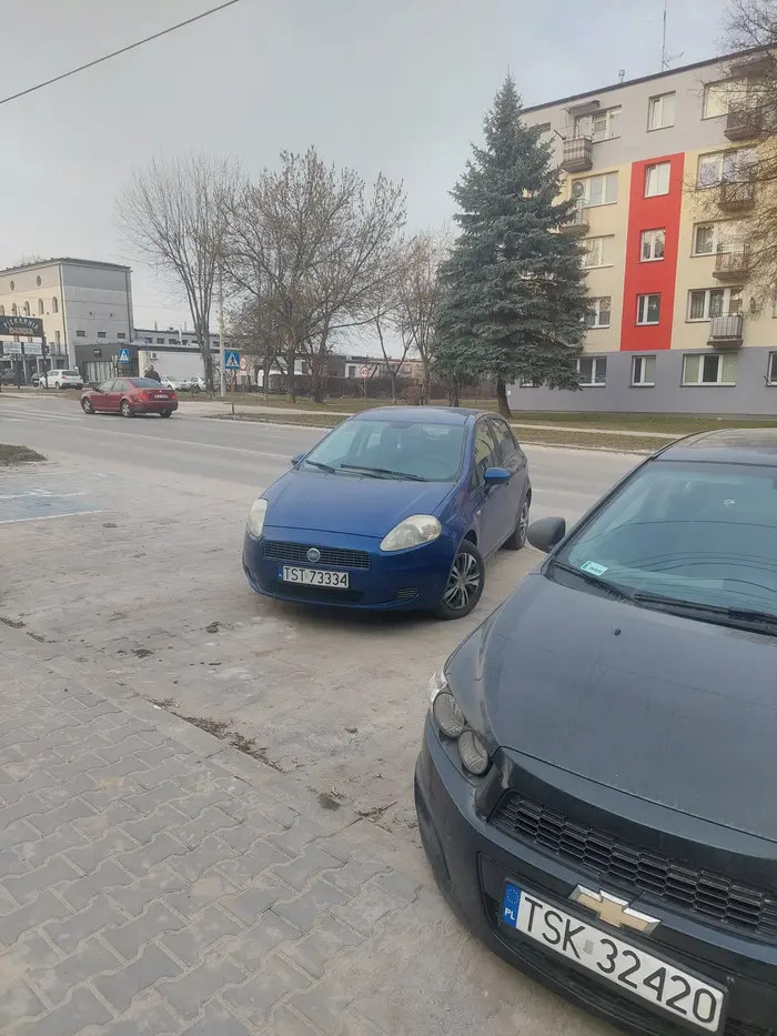 Już widziałem jak kierowcy bmw lepiej parkują?