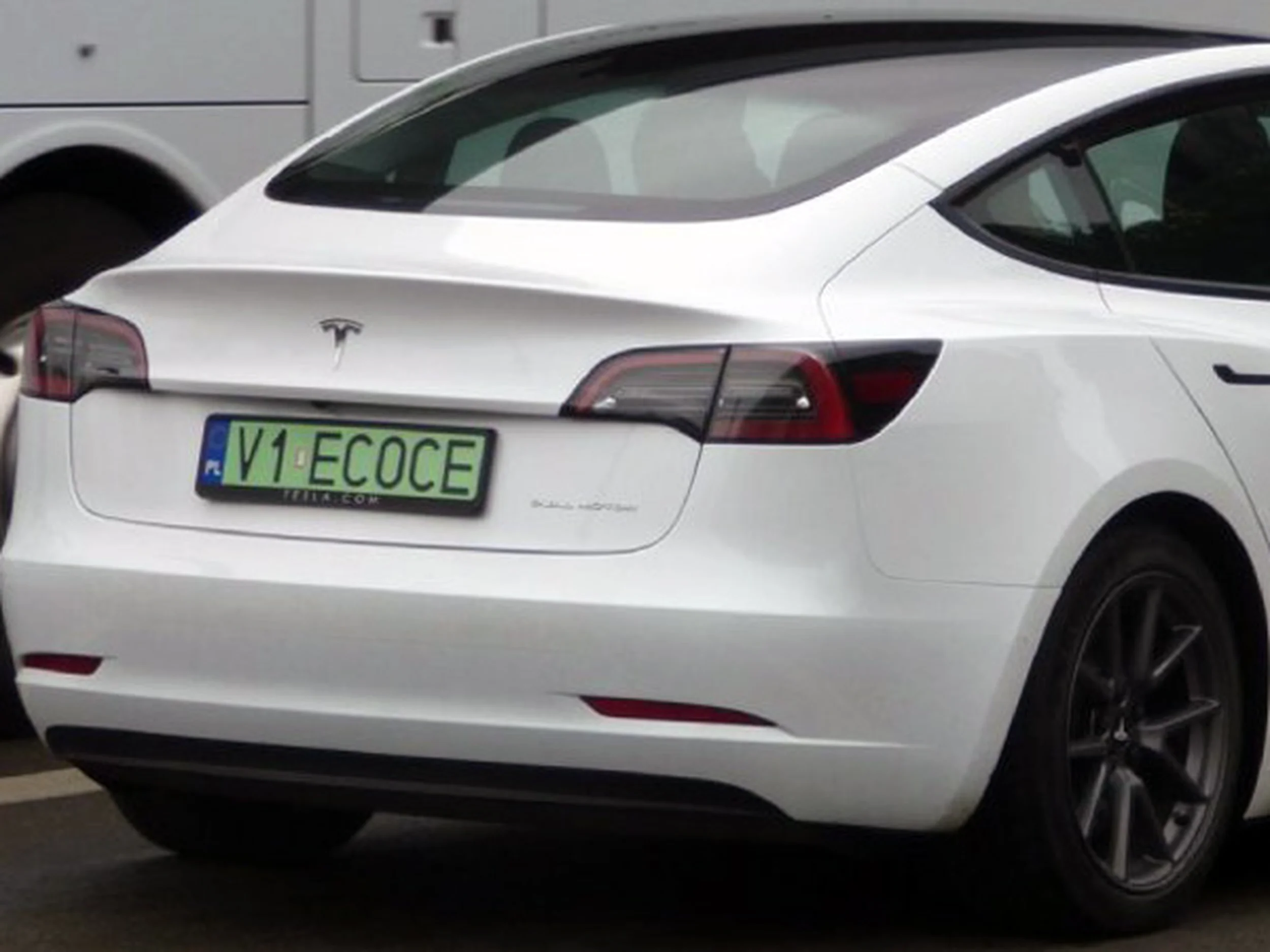 Fajny numer, blacha V1 ECOCE