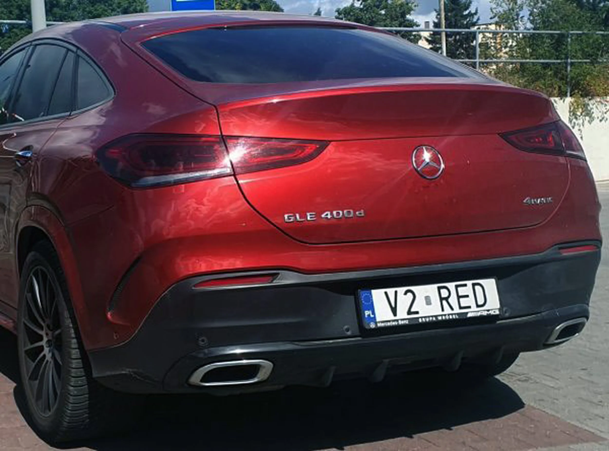 Fajny numer, blacha V2 RED