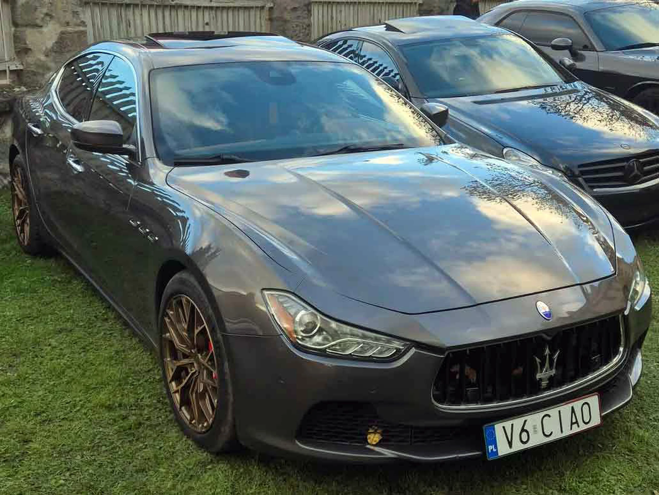 Fajny numer, blacha V6 CIAO