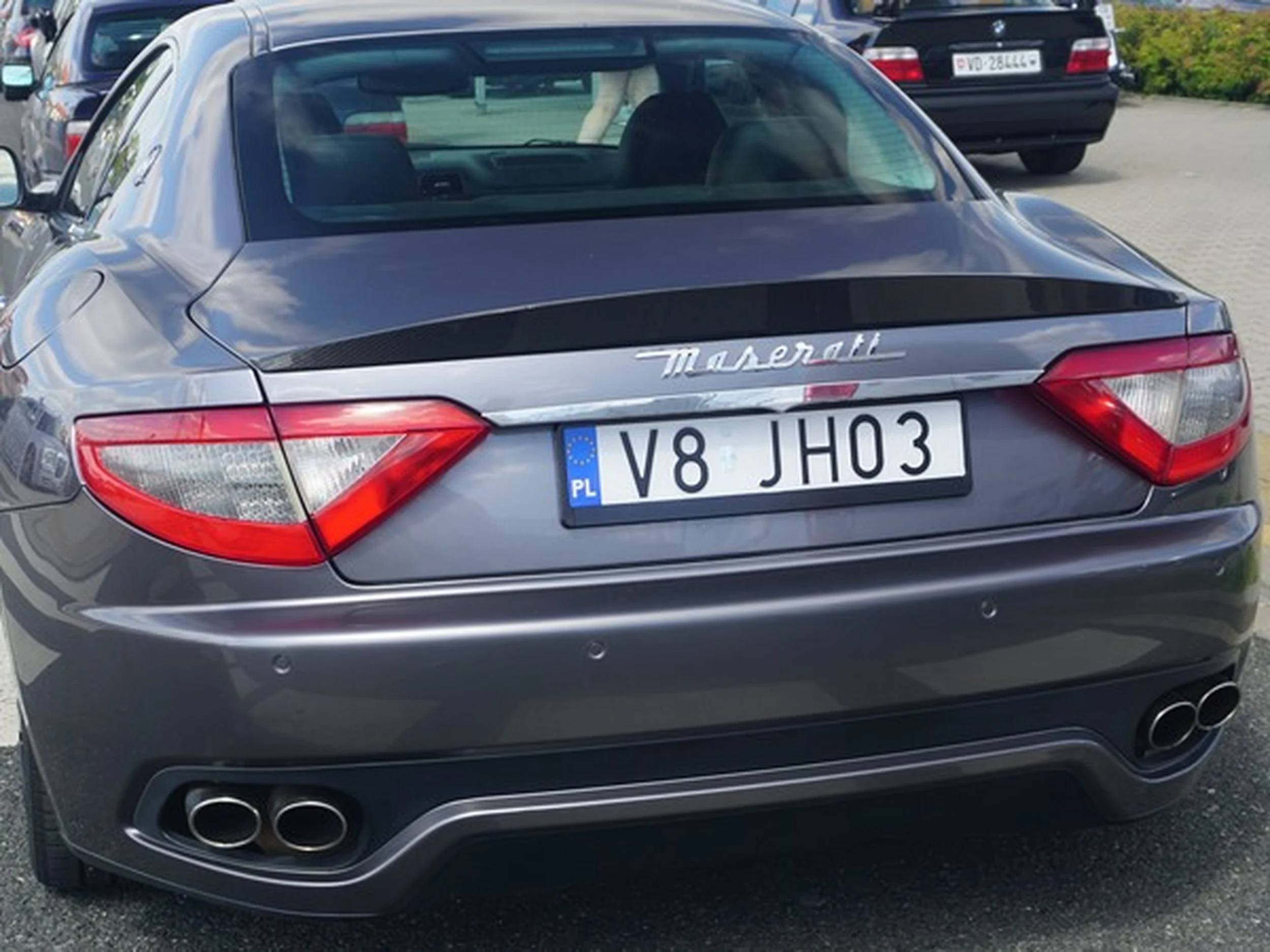 Fajny numer, blacha V8 JH03