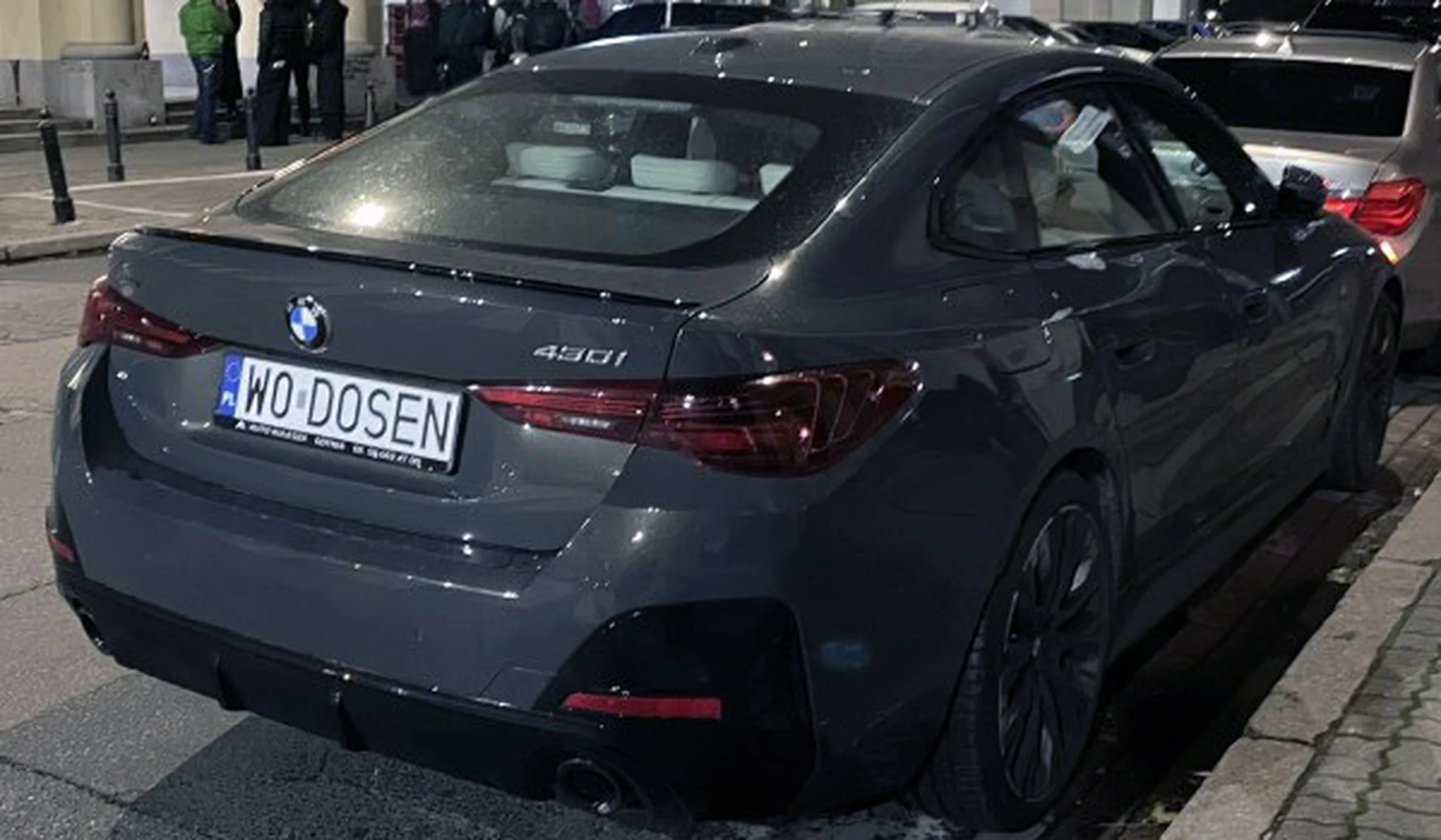 Fajny numer, blacha W0 DOSEN