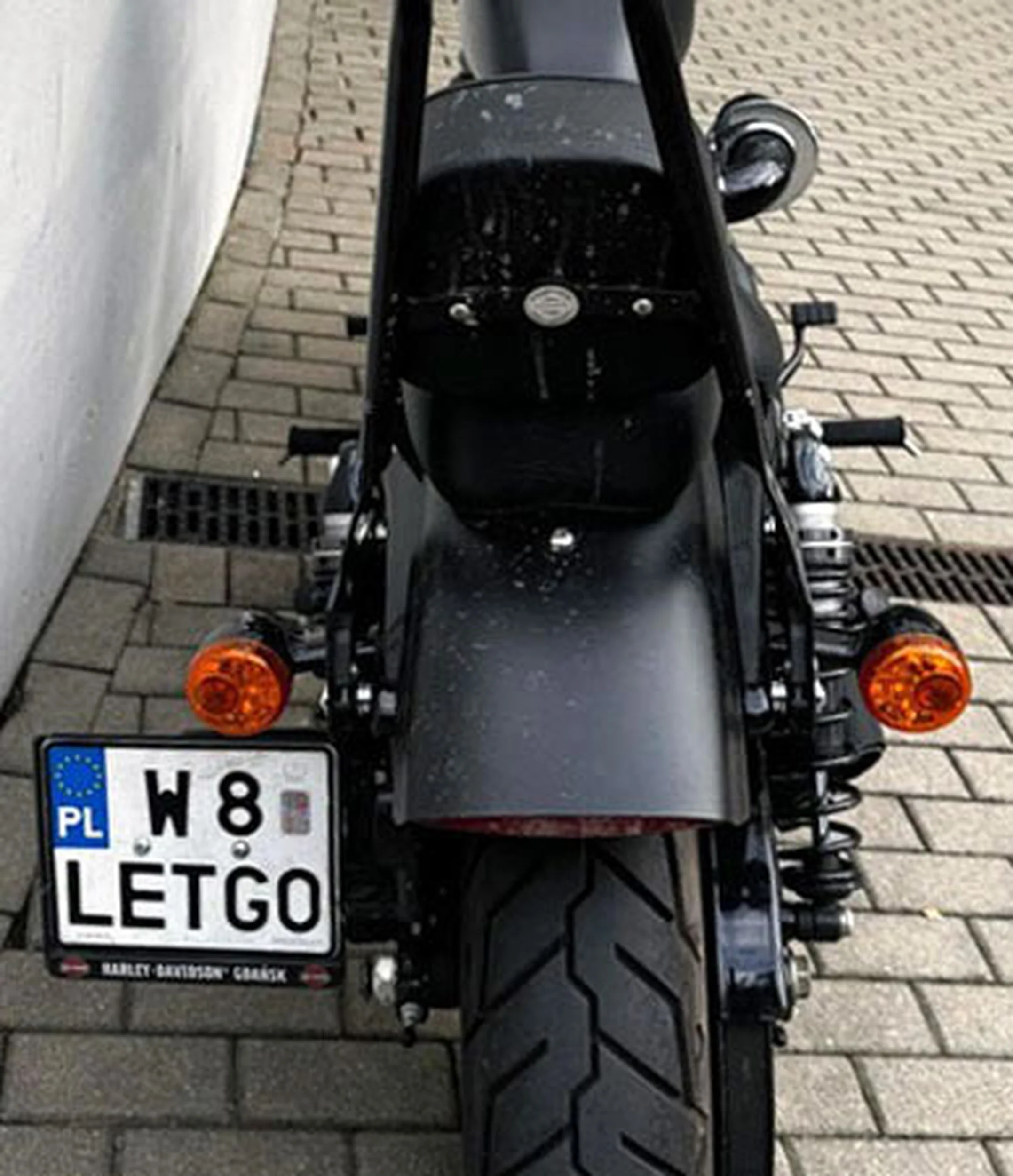 Fajny numer, blacha W8 LETGO