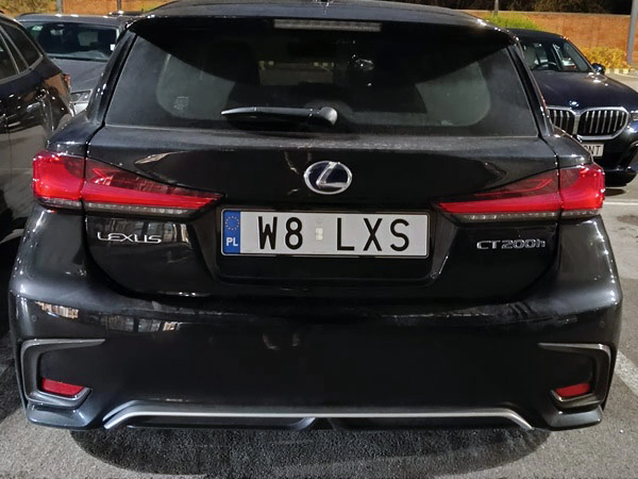 Fajny numer, blacha W8 LXS