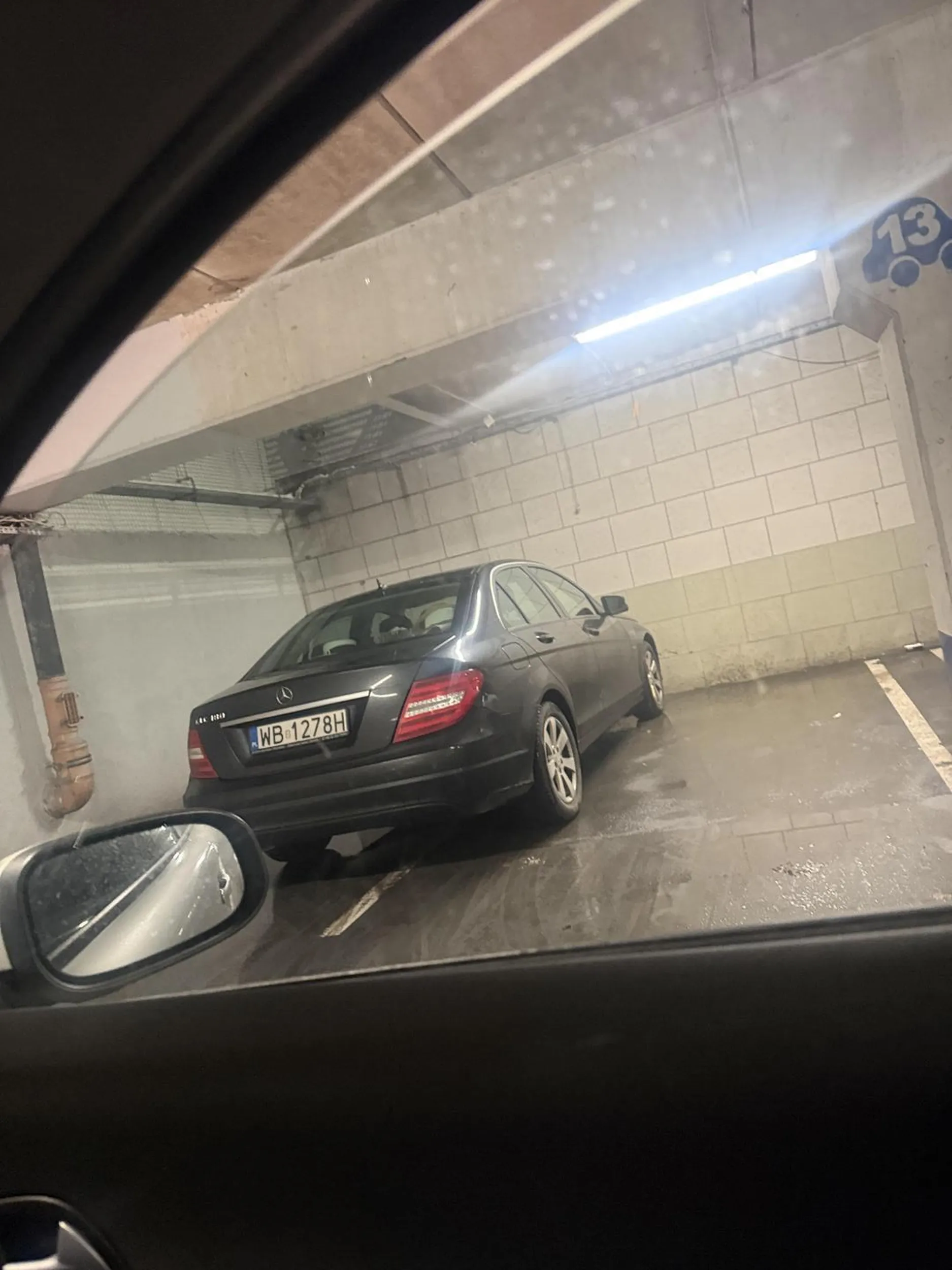 Parkuje jak p&@€zda.