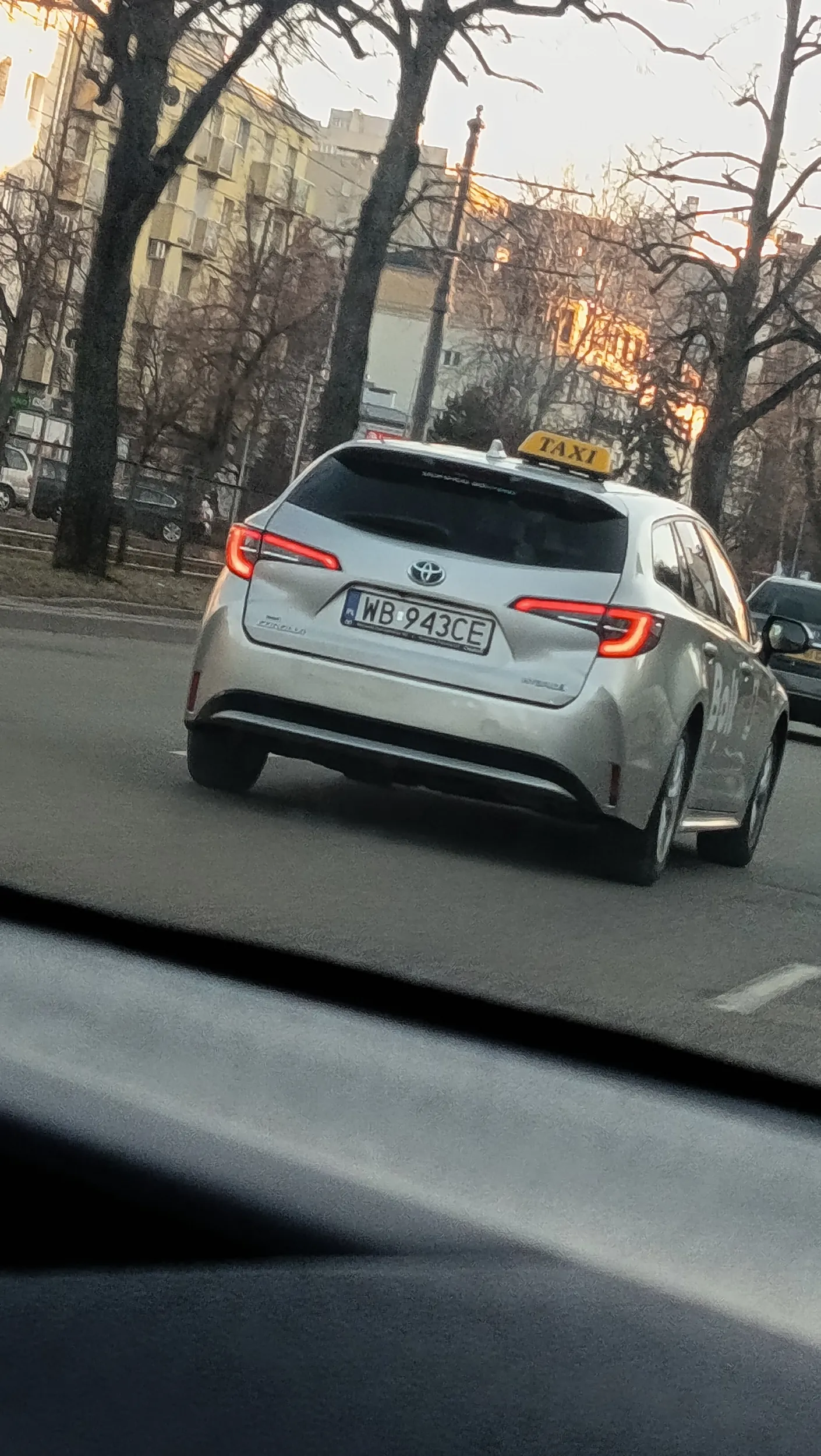 Nie miły pan z bolta lubi bez powodu sobię rękami pomachać