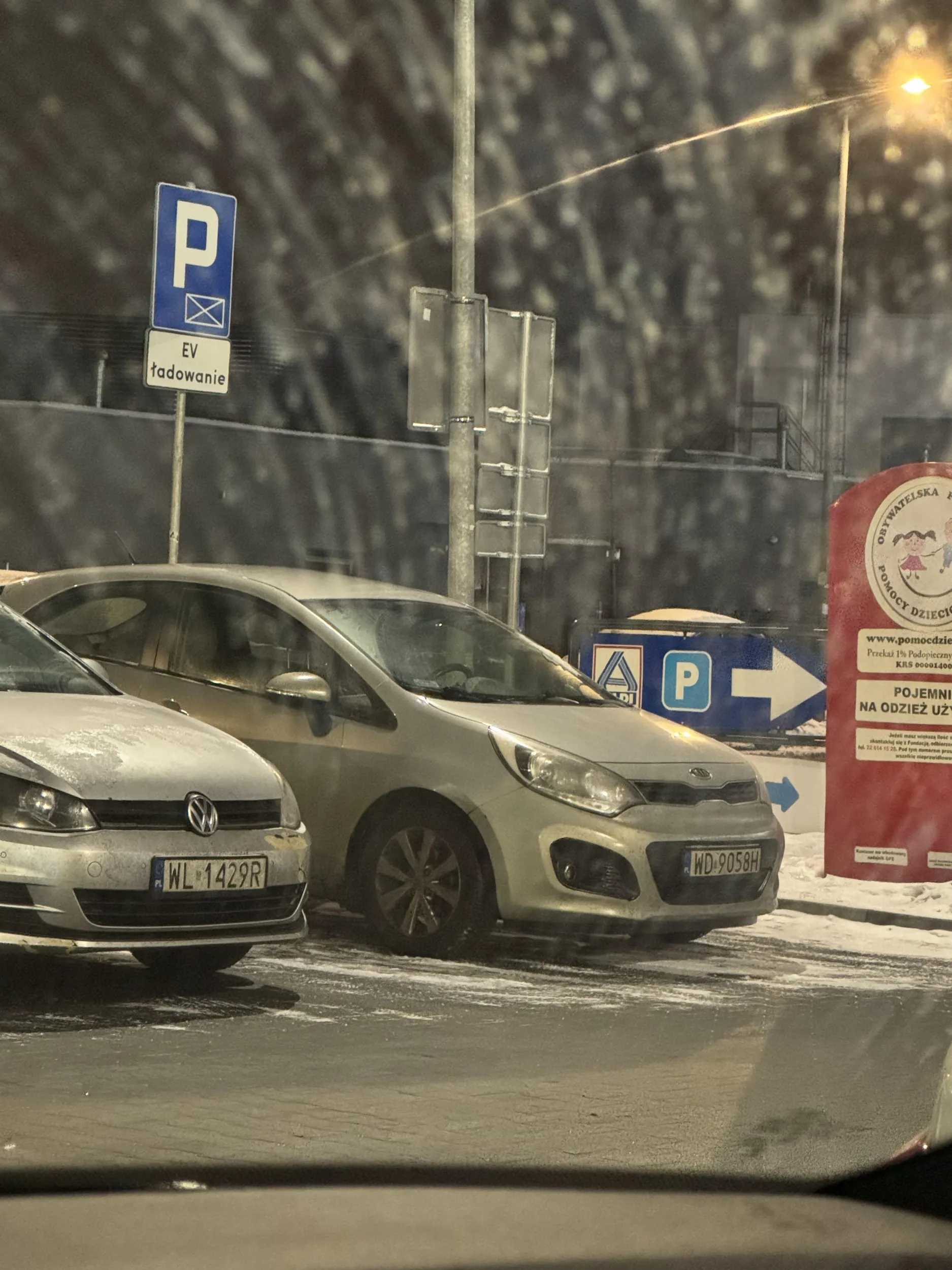 Partkowanie na mejscu EV