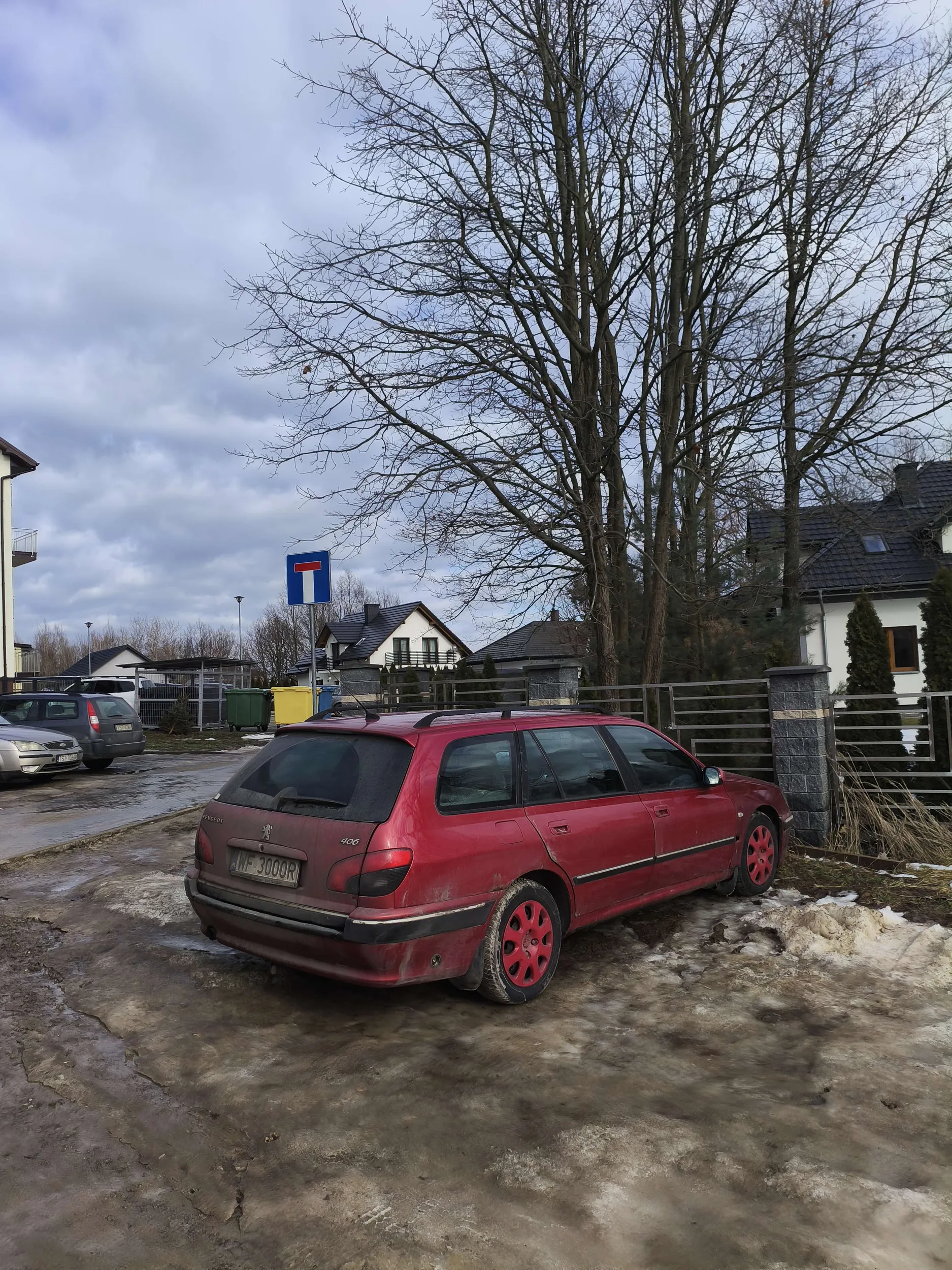 ciekawa ta czerwona strzala