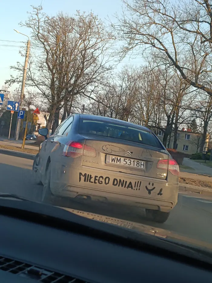 Totalna sigma jedzie i życzy wszystkim miłego dnia