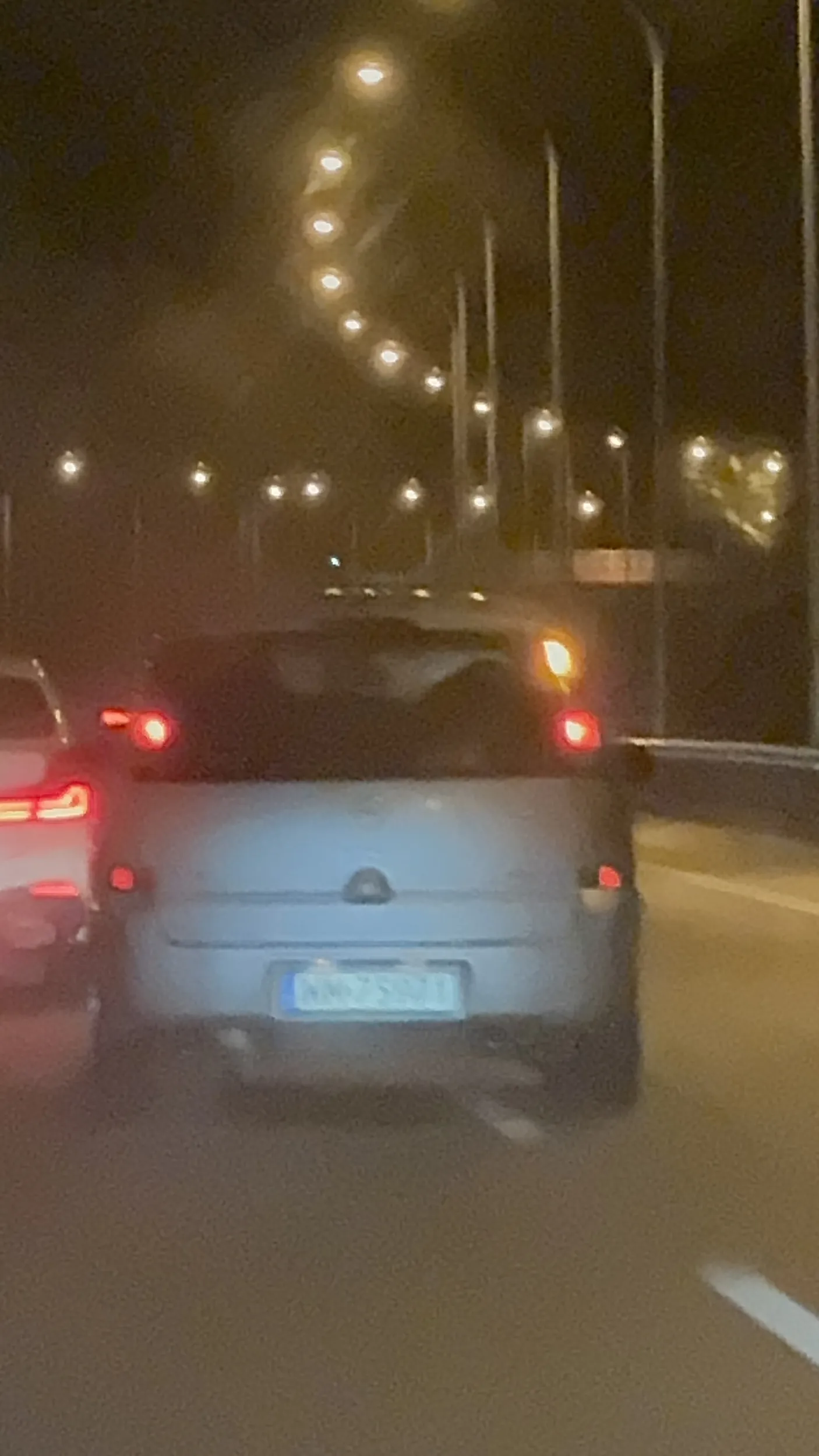 Sytuacja dzisiaj z S7 tak samo! Stary dziad, ogromne zagrożenie!