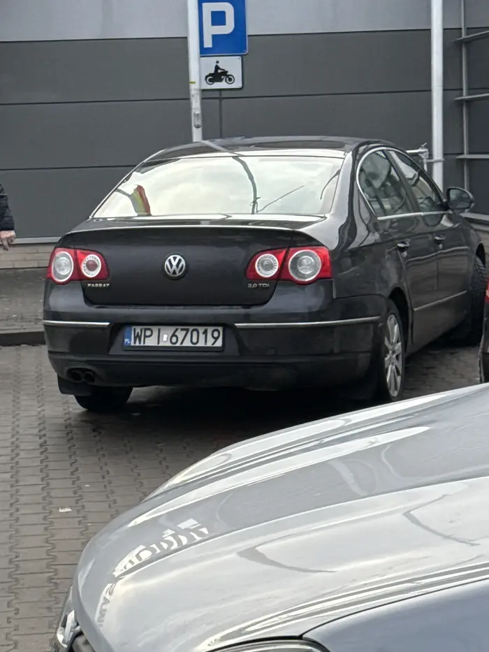 Naucz się parkować obrzydliwa żulice