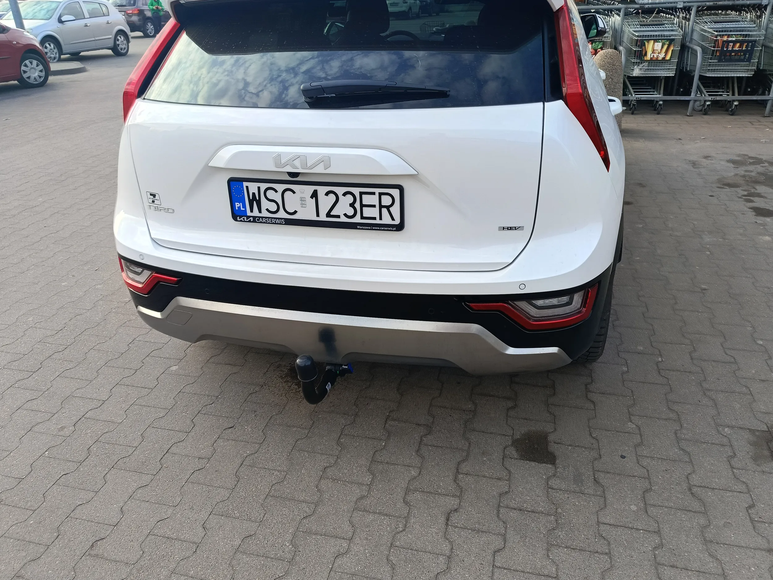 Lubi brać po same kule więc nie ma dla niego problemu zaparkować na zakazie, aby bliżej do sklepu