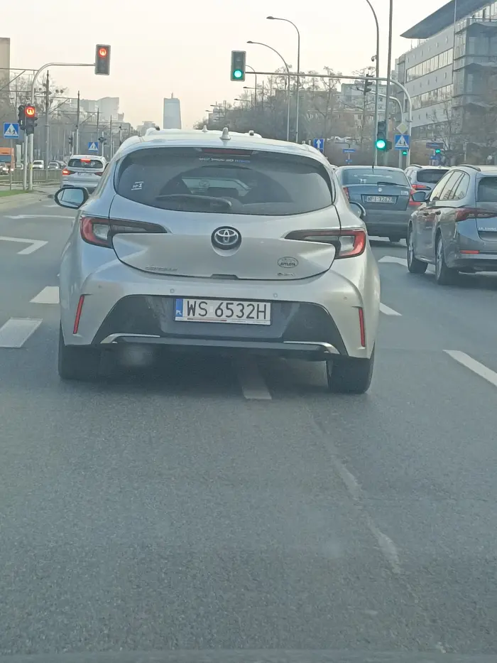 Takie specjalne przyspieszanie gdy ktoś chce zmienić pas to jest szczyt chamstwa.. ale tablice mówią za siebie