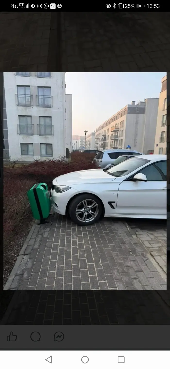 Z parkowaniem też problem...