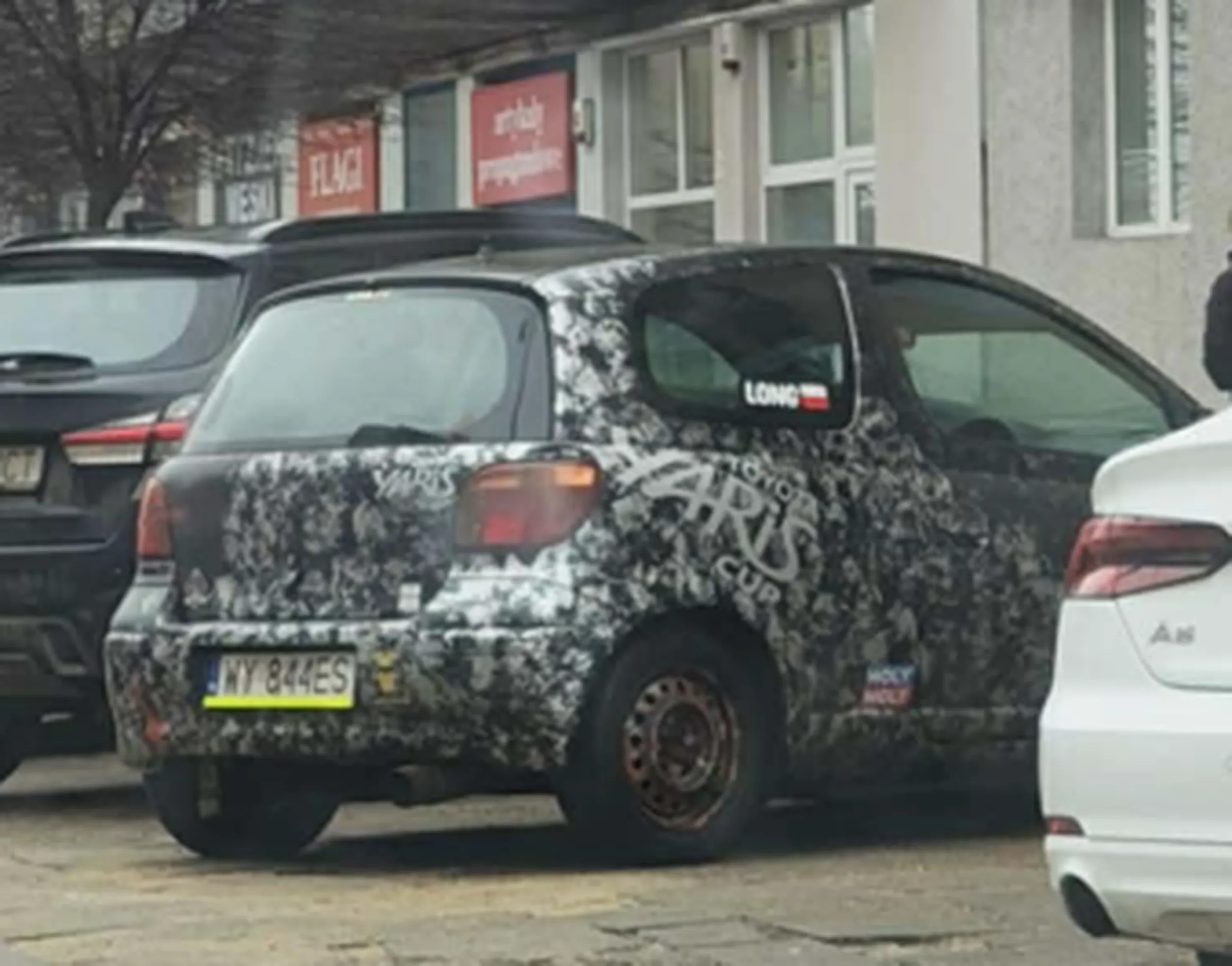 Prześliczna Yariska, cieszy oczy