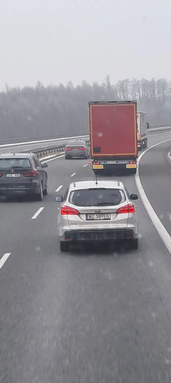 Zj3b4ny podciep jeździć nie umie