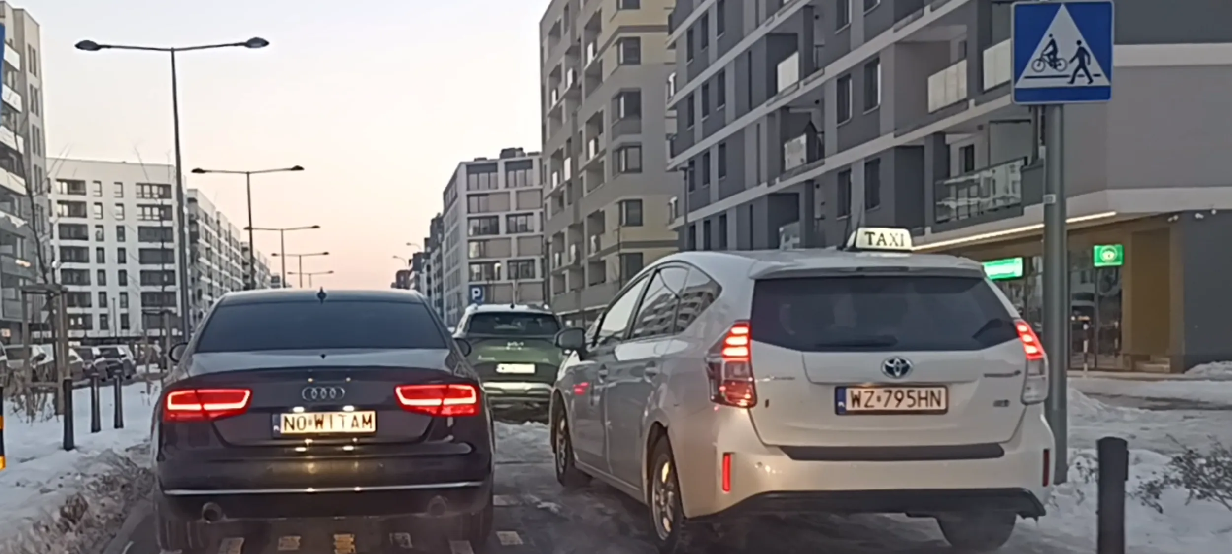 Chamskie parkowanie na pasach przejścia dla pieszych