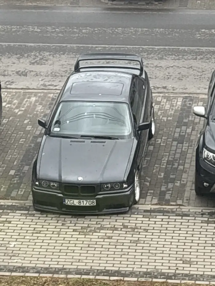 Powiem tam auto zajebiste podoba mi się chciałbym zakupić