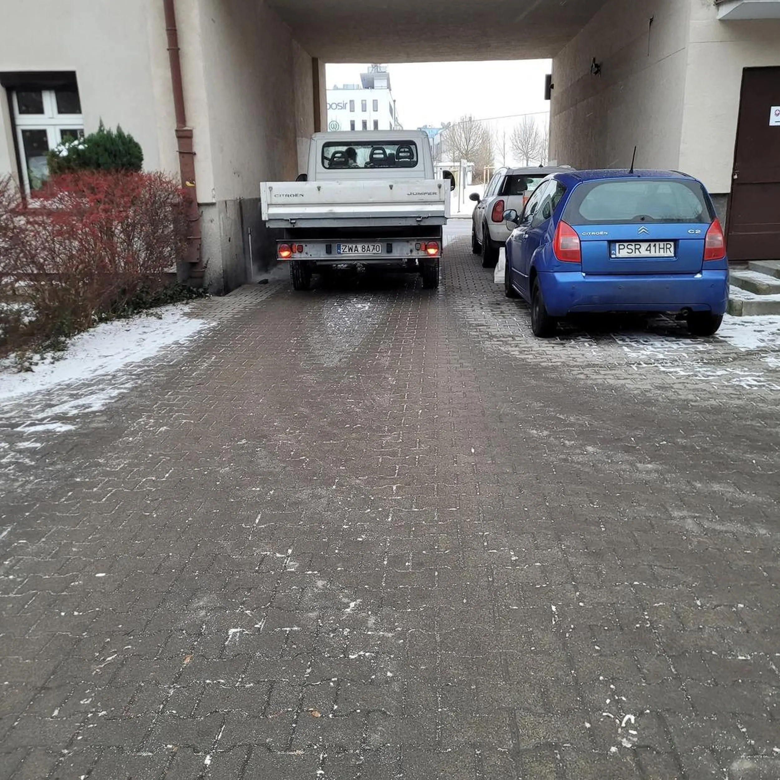 Podrzucają śmierci